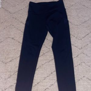 Ivivva Girls Navy Leggings with pockets. Size 12